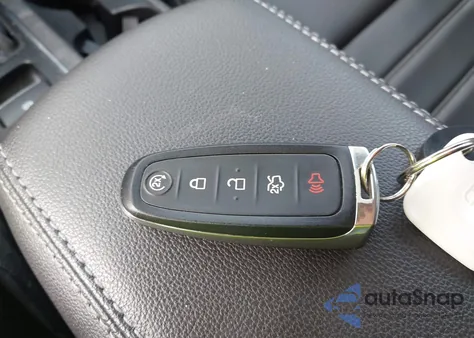 2019 Ford Escape Sel z USA, uszkodzony, nr VIN 1FMCU9HD6KUC51514